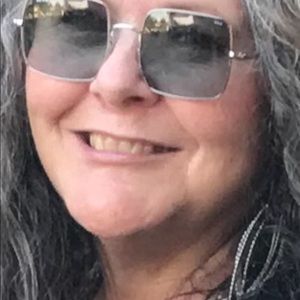 Meet your Posher, Cinda